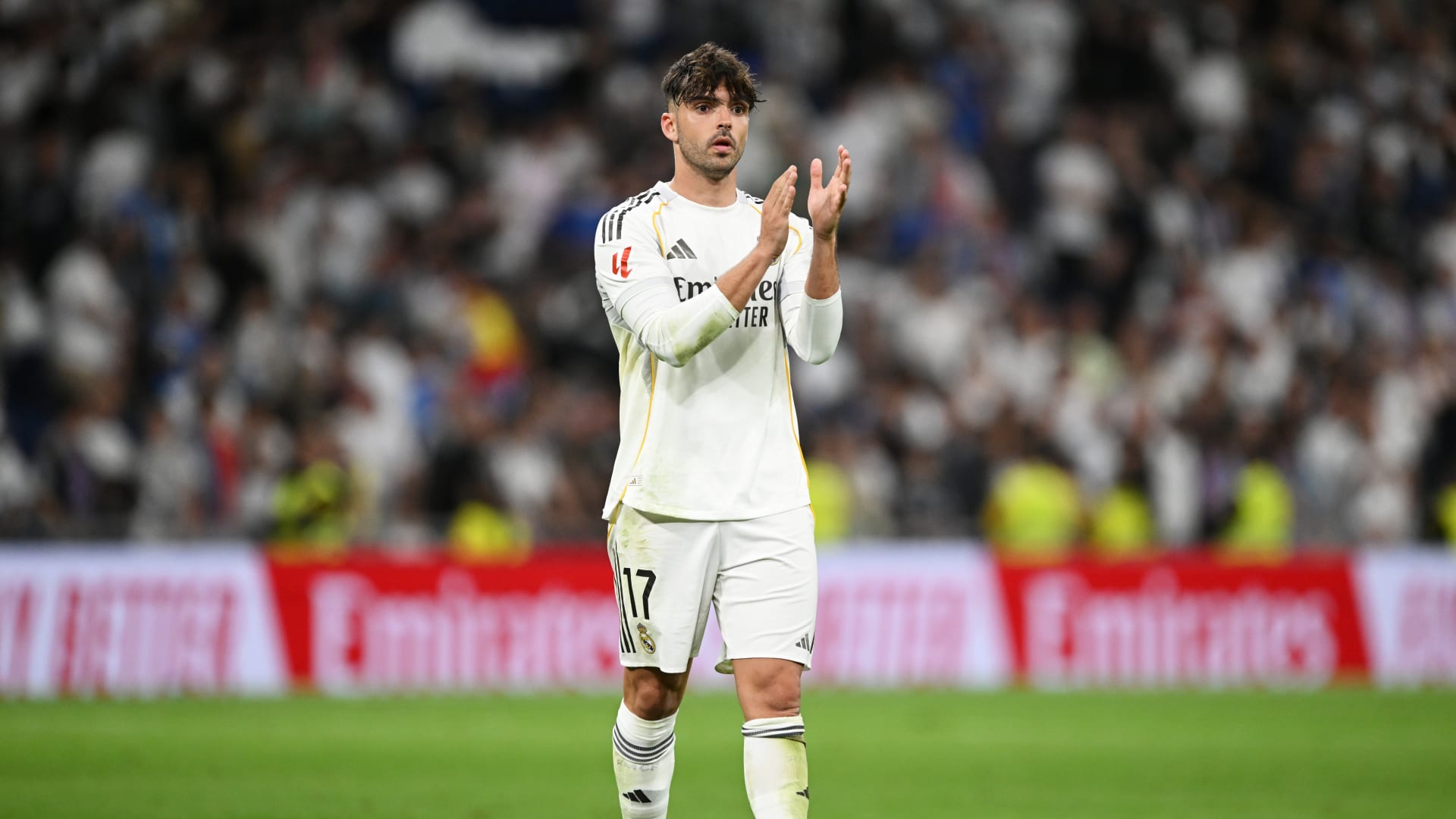 التهاب الأمعاء البكتيري يضرب راؤول أسينسيو: ريال مدريد يواجه تحديًا جديدًا