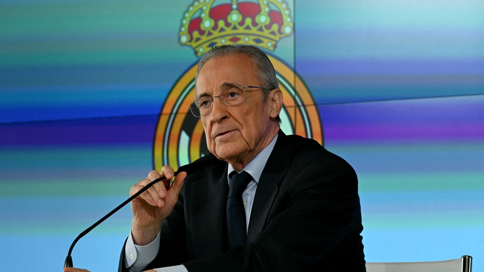 تأكيد الهيمنة: استمرار قيادة فلورنتينو بيريز لريال مدريد حتى 2030 ورؤيته المستقبلية