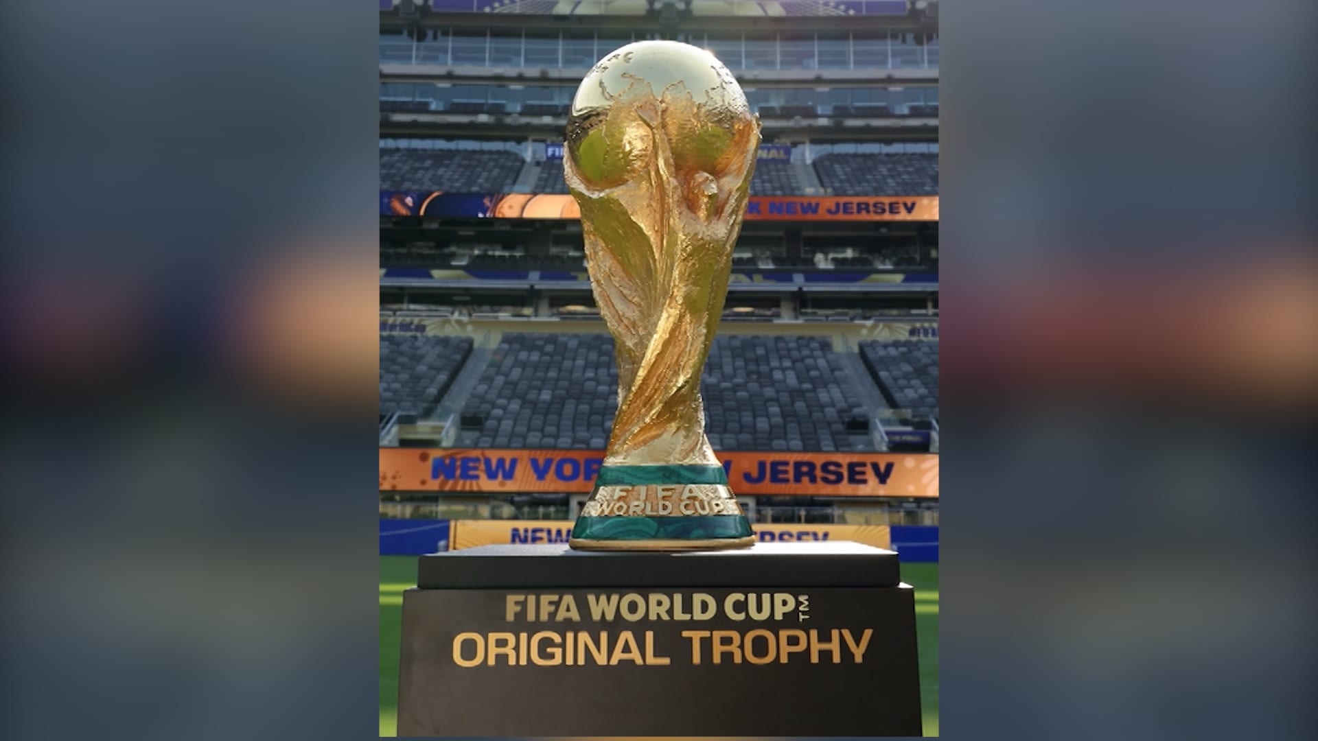 هل يهدد ضباب حرائق الغابات مصير نهائي كأس العالم؟ تقارير تكشف المستجدات